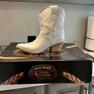 Dingo Primrose Womens Western Boots